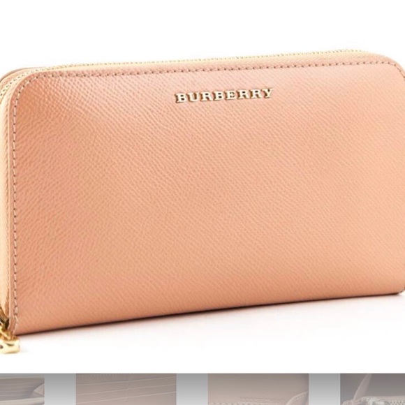 Burberry Handbags - NWOT Burberry Calf Leather Zip Around Wallet